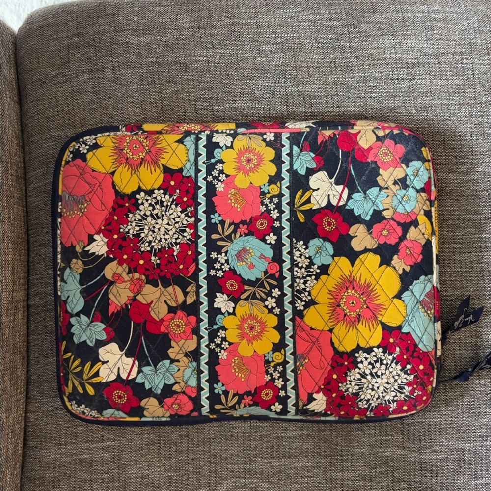 Vera Bradley Happy Snails Laptop Case